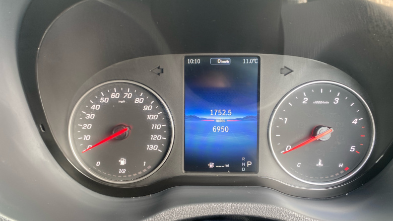 Mercedes-Benz Sprinter 315Cdi L2 Diesel Rwd 3.5t H2 Pro Van 9G-Tronic